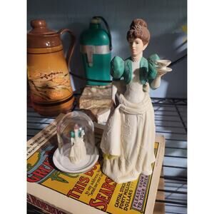 VTG Avon 1995 Mrs. Albee President's Club Award Figurine ~ Unique 4-Piece Set